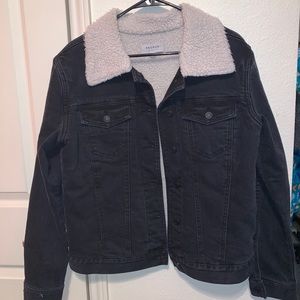 PacSun Black Denim Sherpa Lined Trucker Jacket - M